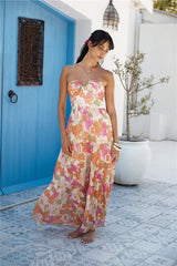 Sommer-Oase Neckholder-Maxikleid Rosa