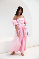 Bella schulterfreies Maxikleid Rosa
