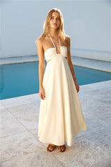 Dance With Me Neckholder Maxikleid Creme