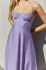 Bestangezogenes Maxikleid Lila