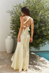 Champagne Chat One-Shoulder Maxikleid Gelb