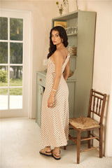 Island Escape One-Shoulder-Maxikleid Braun