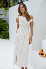 Aulani Robyne Midikleid Sand
