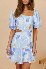 Friedliche Begegnungen Kleid Blau