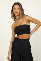 In Hindsight Crop Top Schwarz
