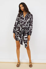 Less I Know Kleid Schwarz