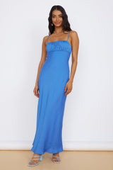 Neidvolles Maxikleid Blau