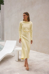 Vergissmeinnicht Satiniertes Maxikleid Butter
