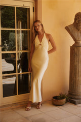 Luna Looks Satin-Maxikleid Gelb