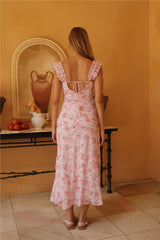 Midi-Kleid „Rosenblüten-Reverie“ in Rosa