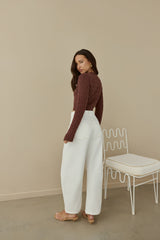 Der exklusive Zopfstrickpullover Braun