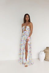 Hibiskusfarbenes Neckholder-Maxikleid mit Print
