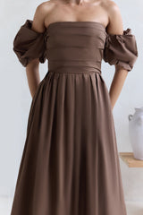 Bella schulterfreies Maxikleid Schokolade