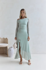 Whispered Secrets Mesh Maxikleid mit langen Ärmeln Salbeigrün