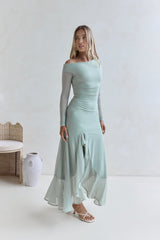 Whispered Secrets Mesh Maxikleid mit langen Ärmeln Salbeigrün