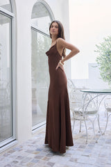 Brilliant Belle Satin-Maxikleid Braun