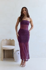For The Lovers Spitzen-Maxikleid trägerlos Pflaume