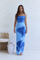 The Darling Edit Off-Shoulder Maxikleid Blau