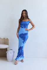 The Darling Edit Off-Shoulder Maxikleid Blau