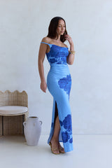 The Darling Edit Off-Shoulder Maxikleid Blau