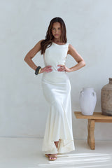 Maxikleid Oath To You aus Satin in Champagner
