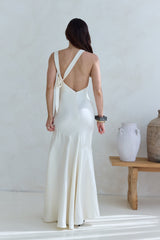 Maxikleid Oath To You aus Satin in Champagner