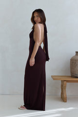 Ikonisches Abend-Neckholder-Maxikleid Braun