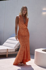 Mehr und mehr Neckholder Maxikleid Orange