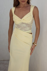 On A Cloud Maxikleid aus Spitze Gelb