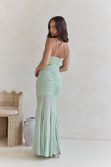 Next To You Mesh Maxi Dress Salbeigrün