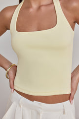BASE Luxe Rib Simple Silhouette Neckholder-Top Gelb