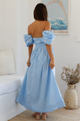 Bella Off-Shoulder Maxikleid Blau
