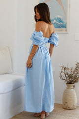 Bella Off-Shoulder Maxikleid Blau