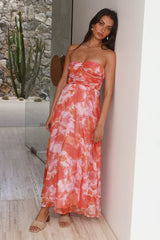 Trägerloses Maxikleid „Sunset Memories“ in Orange