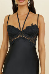 Sonntagsbrunch Satin-Maxikleid Schwarz