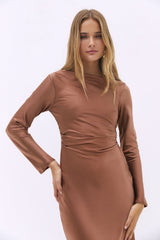 Das Forget Me Not Satin-Maxikleid Braun