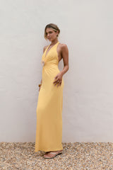 Maxikleid "Meadow Daze" mit Neckholder – Pfirsich