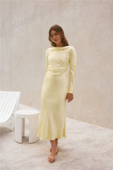 Vergissmeinnicht Satiniertes Maxikleid Butter