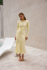 Vergissmeinnicht Satiniertes Maxikleid Butter