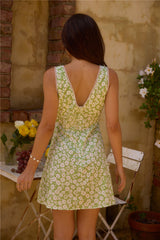 Clover Cove Minikleid Grün