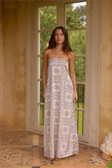 Exotic Nights Trägerloses Satin-Maxikleid Beige