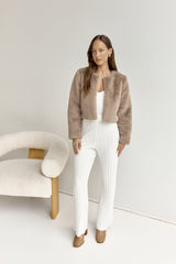 Day By Day Kunstpelz Cropped Jacke Braun