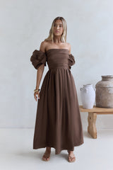 Bella schulterfreies Maxikleid Schokolade