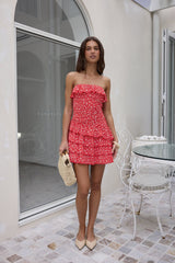 Trägerloses Minikleid „Hold Me Closer“ Rot