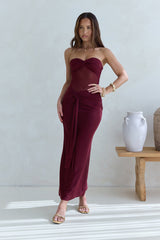 Maxikleid "Caught Your Eye" aus Mesh ohne Träger, Bordeaux