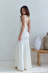 Maxikleid Oath To You aus Satin in Champagner