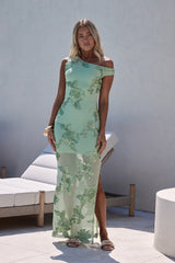 Scenic Dreams Off-Shoulder-Maxikleid aus Mesh Salbeigrün
