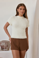Old Money Hour Flauschiger Kurzarmpullover aus Strick Weiß