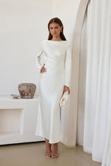 Cross The Skies Satin-Maxikleid mit langen Ärmeln, Weiß