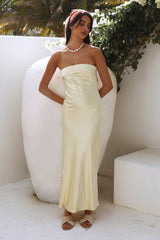 No Two Alike Maxikleid Gelb